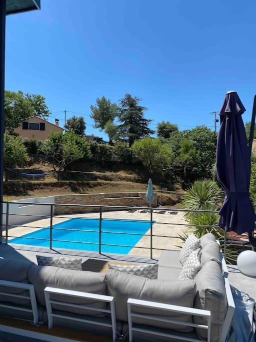 Appartement 2-4 Pers. Piscine, Entre Aix Et Cassis La Destrousse Екстер'єр фото